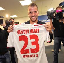Dabei wurden jedoch einige vorsichtsmaßnahmen getroffen, um den kontakt der spieler so gering wie. Begehrtes Trikot Verkaufsrekord Hsv Verdient Mit Van Der Vaart Welt