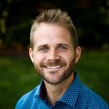 Shawn Evers's Instagram, Twitter & Facebook