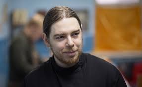 Visul in care te spovedesti indica apasarea sufleteasca, ingrijorarea si posibila inrautatire a unei. Cum Am Vrut SÄ MÄ Fac CÄlugÄr Si De Ce Nu M Am Mai FÄcut Altarul CredinÈei