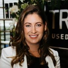 Rachel Connell's Instagram, Twitter & Facebook