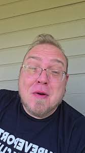 Glenn Stuart (@comedianglennstuart)