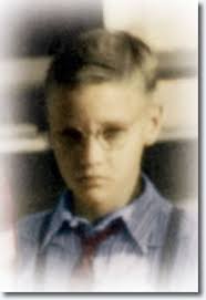 Elvis Aaron Presley 1935-1953