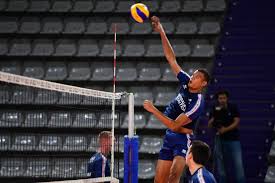 Avec deux défaites en trois rencontres, l'équipe de france ne réalise pas l'entame qu'elle espérait aux jeux olympiques de tokyo. Volley Ball Pologne France Quart De Finale Jeux Olympiques H Les Bleus S Offrent Une Place En Demi Finale L Equipe