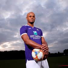 Verzamelen 86 resultaten voor 'rsca anderlecht'. Soccer Kompany Retires As Player To Become Anderlecht Manager Sports Games