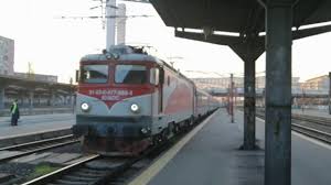 Puteți lua trenul spre bucurești nord, bucurești obor și bucurești băneasa la constanţa, care ajunge la constanța. Trenul Ir 1584 Constanta Bucuresti Nord Cu Ea 888 Soseste In Gara Bucuresti Nord 31 03 2019 Youtube
