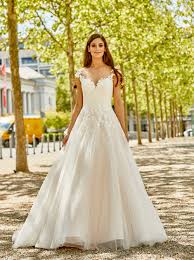 Check spelling or type a new query. De Luxe 50343 Wundersch Nes A Linien Brautkleid Euro Mode Donner