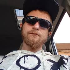 Mind if I send outfit pics to your DMs?