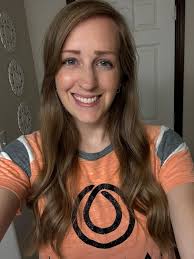 Monat hair transformation: defined curls, volume