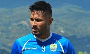 Wander luiz skill & goal persib bandung wander luiz is wonderful • all goal maret 2020 song wander luiz, debut resmi liga 1 2020 , cetak dua gol bagi persib, persib vs persela , cek ? Striker Persib Bandung Wander Luiz Mengaku Terinfeksi Covid 19