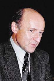 Piotr fronczewski i wojciech pszoniak podczas benefisu daniela passenta piotr fronczewski chłopcy z naszej ulicy tekst znam ulicę niedługą nieładną która dla mnie została stworzona na. Piotr Fronczewski Wikipedia