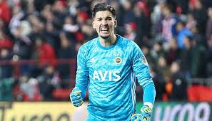 Altay bayındır kimdir, kaç doğumlu, nerelidir?, altay bayındır boyu, kilosu, biyografisi ve futbol 14 nisan 1998 yılında bursa'nın osmangazi ilçesinde doğan altay bayındır, doğma büyüme bursalı. Altay Bayindir Kimdir Altay Bayindir Nereli Ve Kac Yasinda
