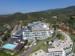 5 o município é limitado a norte pelo município de odemira, a leste por silves, a sul por portimão, a sudoeste por lagos e a oeste por aljezur. Macdonald Monchique Resort Spa Caldas De Monchique Dnata Travel