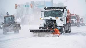 Una persona compra en un mercado en buenos aires (argentina). La Nieve Y El Hielo Cubrieron Texas Despues De Varias Nevadas Intensas