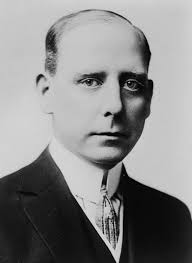 Frank Hague's Instagram, Twitter & Facebook