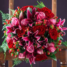 Beautiful rose flowers for my wife. What Flowers Should I Buy My Wife Girlfriend