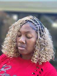 Boho Small Knotless Bob braids 😍 Appointments Available 🥰