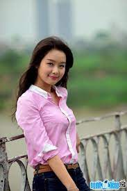 Em 18 tuổi, còn người yêu em 19 tuổi thì chúng em có đủ tuổi đăng ký kết hôn chưa? Mc Bien Táº­p Vien Minh Háº±ng