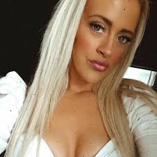 Stream Fallon Fulton music