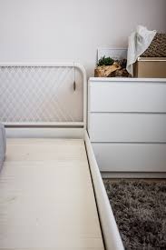 Wasseradern im schlafzimmer symptome involviere einige bilder, die sich darauf beziehen einander. Strahlungen Abschirmen Und Besser Schlafen Durch Feng Shui Nina Flucher