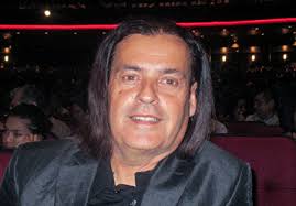 公司老闆：沒有台詞卻刻畫出生動人物