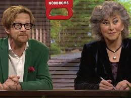 Familj har han, jo det är sant 🙂 han har sambo och två barn, de små är cirka 11 och 9 år. Anders Ankan Johansson