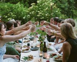 Table Hygge Repas Entre Amis Food Hygge Repas Amis Friends Repas De Famille Hygge Entre Amis
