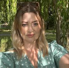 Hi all. Abingdon Hockey Club are potentially looking for a paid goalkeeper  coach role (otherwise I'll have to do it!). Are there are coaches floating  around the Oxfordshire area with availability Monday