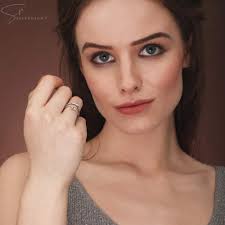 Gloria Silver Diamond Ring, Pave Diamond Ring, Used Diamond Rings, हीरे की  अंगूठी