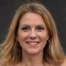 Celia Rodgers's Instagram, Twitter & Facebook