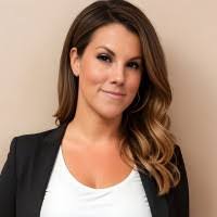 Amanda Furby's Instagram, Twitter & Facebook