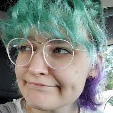 Sarah Silk (@Silkyway21)