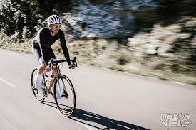 La moyenne kilométrique au cours des sorties est une donnée importante dans l'esprit de la plupart des cyclistes routiers. Peut On Facilement Verifier Les Gains Aero D Un Velo Matos Velo Actualites Velo De Route Et Tests De Materiel Cyclisme