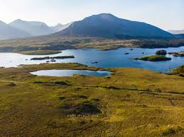 Comment a été écrite la chanson de. Decouvrir Le Lac Du Connemara Irlande Sur Ce Blog Voyages