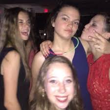 Ashlyn Marsh (@ashllllynmarsh)