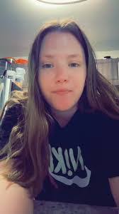 Desiree Greenfield's Instagram, Twitter & Facebook