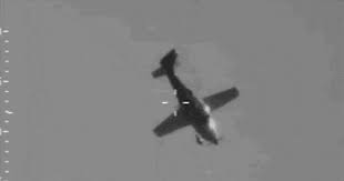 Crash plane gif by pablo lopez find share on giphy madagascar 2 airplane crash on make a gif for plane crash gif cgi gifs find share on giphy watch lilium s successful test flight of the world first. Pilot Crashes In Remote Wilderness And Then Films His Rescue
