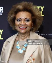 2,461 Leslie Uggams Photos & High Res Pictures