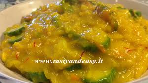 Il risotto zucca e pancetta è un primo piatto ricco e saporito da gustare in famiglia, perfetto per chiudere in bellezza la stagione di questa meravigliosa e versatile cucurbitacea, la zucca appunto. Risotto Allo Zafferano Con Zucchine E Fiori Di Zucca Veramente Facile Youtube