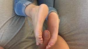 I want your cock between my sexy feet....sockjob,footjob and reverse  footjob...whit red nails.... watch online