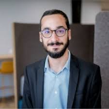 Jeffrey Blain's Instagram, Twitter & Facebook