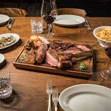 Der butchers table in zürich ist metzgerei und restaurant in einem. Restaurant Metzgerei Butchers Table Zurich Creme Guides