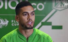 Andrés el rifle andrade llegó a atlético nacional porque quería trabajar bajo las órdenes de juan en el partido ante alianza petrolera, jarlan barrea y andrés el rifle andrade vieron la quinta. El Rifle Andrade Revelo Como Se Gesto Su Fichaje Por Nacional