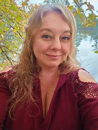 Our backpacking journey to a hidden gem ✨ nude ✨hot springs in the PNW. 📍  Snoqualmie River, WA, USA