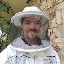 If you need pest control, our team serves residents in cape coral, naples, fort myers, fl and the surrounding area. Pest Control Cape Coral Pest Control Fort Myers Eng Pest