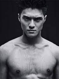 Lam Vinh's Instagram, Twitter & Facebook