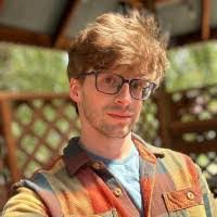 Joshua Lamson's Instagram, Twitter & Facebook