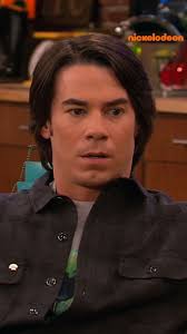 Levanta la mano si tú también amas lo "doradito" 🌮😜🥟 #iCarly