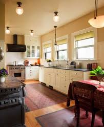 a classic 1920s kitchen design for