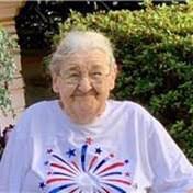 Loretta Landrum's Instagram, Twitter & Facebook