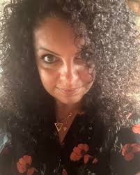 Taking bookings for psychic readings via FaceTime/ WhatsApp or in person in  poyntzpass pm to book a session with me.